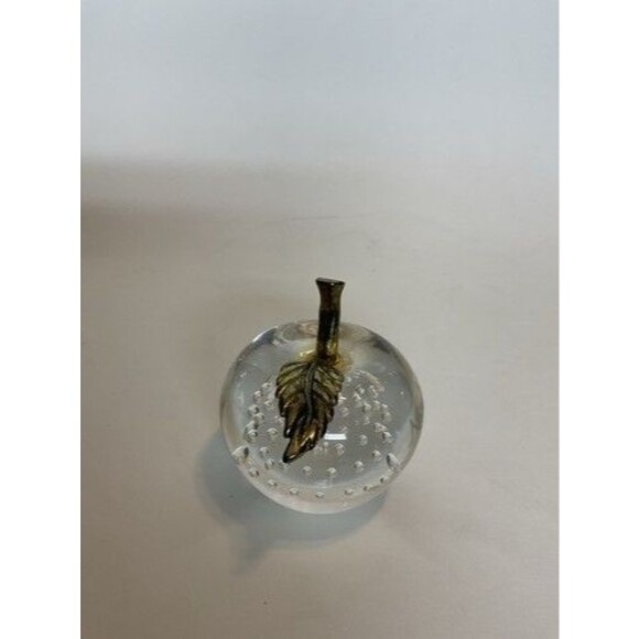 VTG New York Controlled Bubble Glass Apple Paperweight with Brass Stem & Leaf 3" - Picture 4 of 10